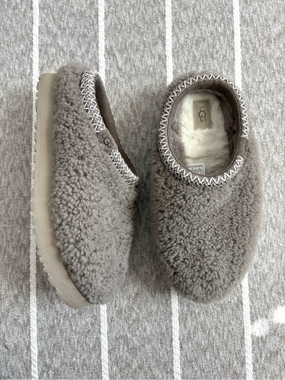 Ugg Tasman Maxi Curly Slipper